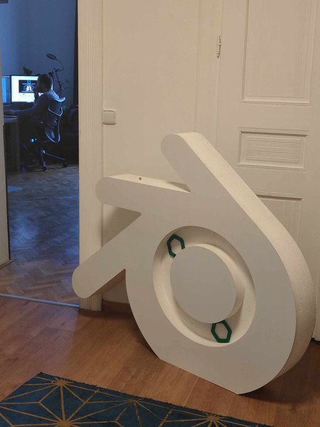 /images/blog/2024-02-engon-party/gallery/blender_logo.jpg